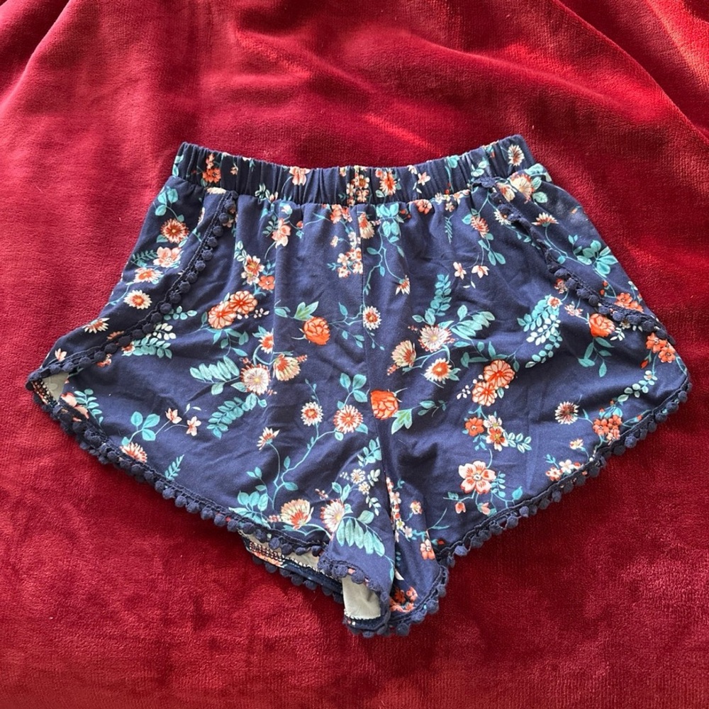 Flowered shorts